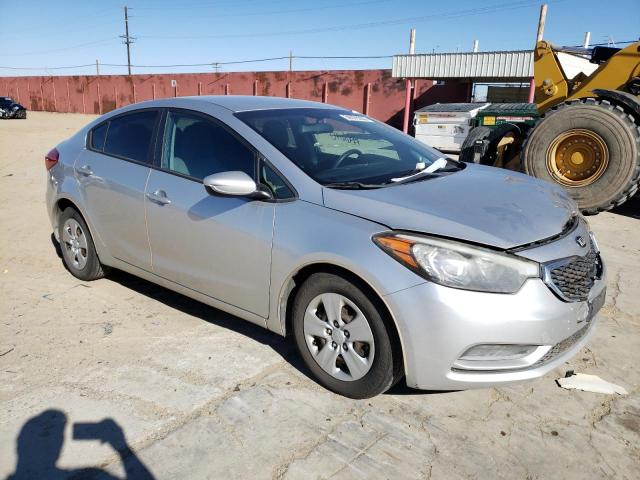 Photo 4 from auction – 2015 KIA FORTE LX with VIN KNAFK4A63F5314233