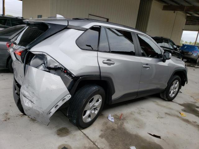 Photo 3 from auction – 2021 TOYOTA RAV4 XLE with VIN 2T3W1RFVXMC139473