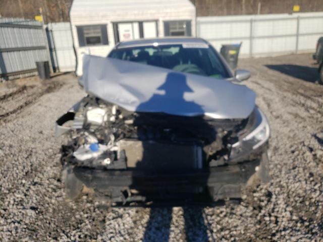 Photo 5 from auction – 2017 KIA FORTE LX with VIN 3KPFL4A72HE041690