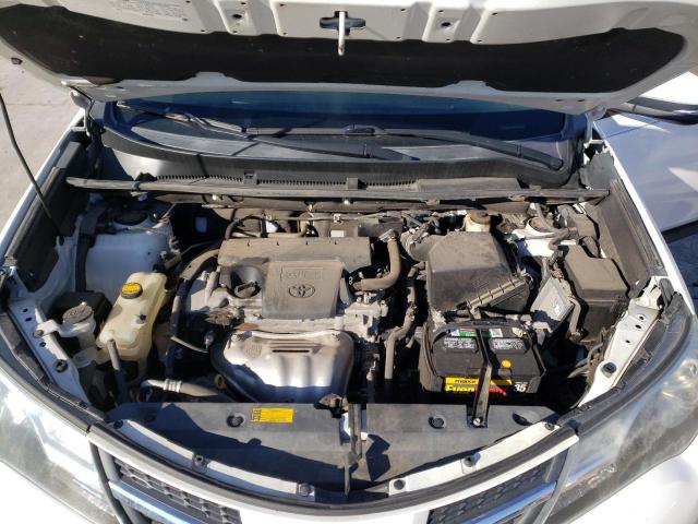 Photo 12 from auction – 2015 TOYOTA RAV4 XLE with VIN 2T3WFREV3FW142767