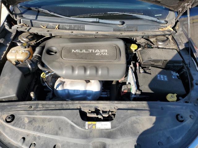 Photo 11 from auction – 2015 CHRYSLER 200 LIMITE with VIN 1C3CCCABXFN741827