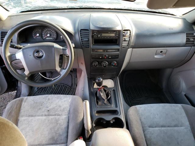 Photo 8 from auction – 2006 KIA SORENTO EX with VIN KNDJD733465636598