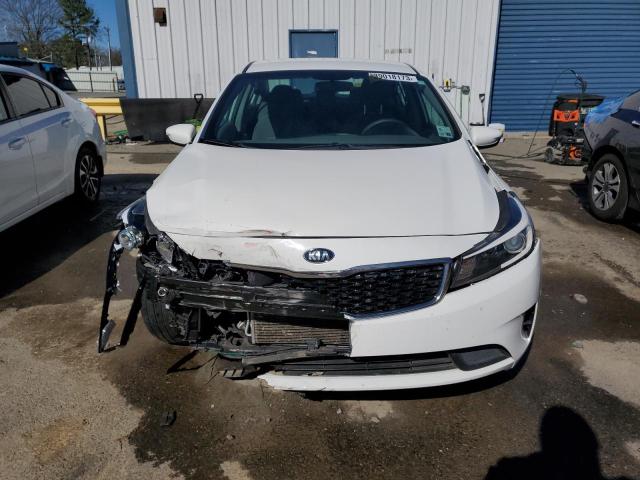 Photo 5 from auction – 2017 KIA FORTE LX with VIN 3KPFK4A78HE077693