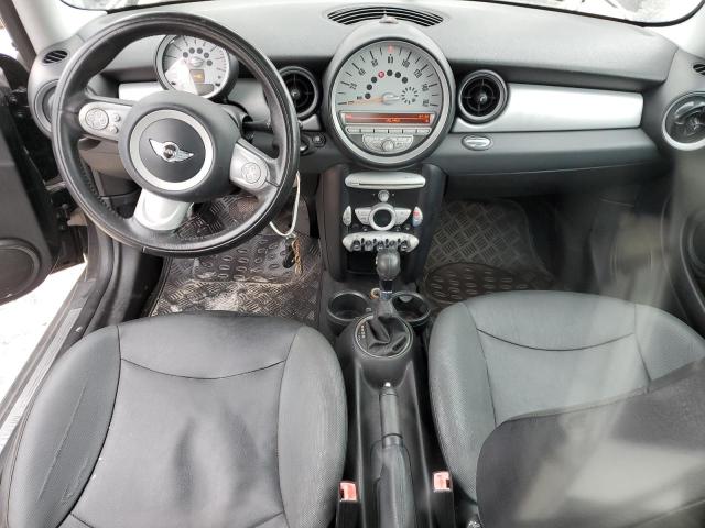 Photo 8 from auction – 2010 MINI COOPER with VIN WMWMF3C57ATZ21704