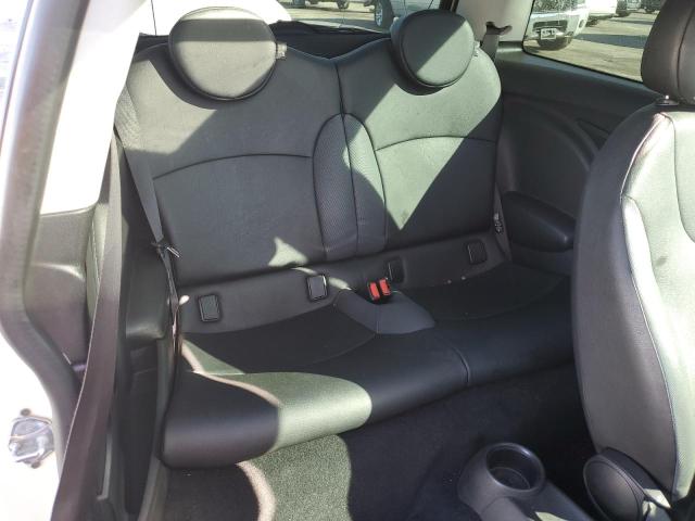 Photo 10 from auction – 2007 MINI COOPER with VIN WMWMF33587TL78646