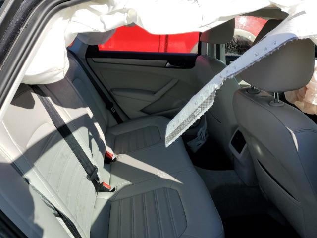 Photo 10 from auction – 2015 VOLKSWAGEN PASSAT SE with VIN 1VWBS7A30FC018202