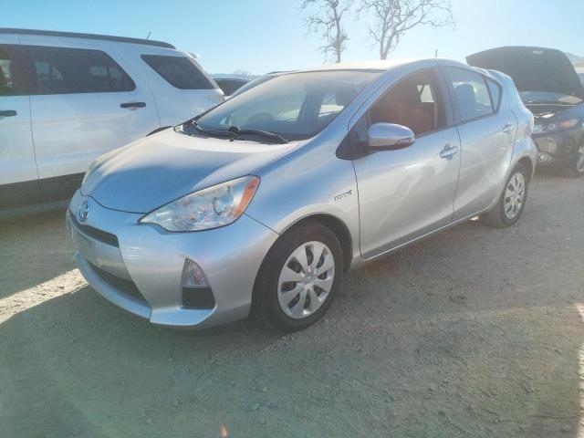 TOYOTA PRIUS C 2013 with VIN JTDKDTB31D1552628 - Photo from auction