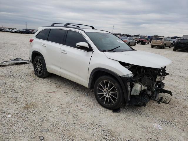 Photo 4 from auction – 2017 TOYOTA HIGHLANDER with VIN 5TDKZRFH2HS225321