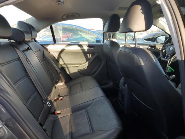 Photo 10 from auction – 2017 VOLKSWAGEN JETTA SE with VIN 3VWDB7AJ0HM323546