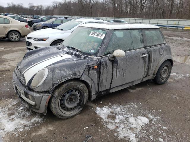 MINI COOPER 2004 with VIN WMWRC33434TJ55920 - Photo from auction