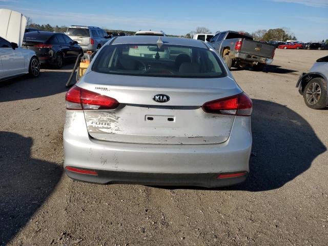 Photo 6 from auction – 2017 KIA FORTE LX with VIN 3KPFK4A73HE129604