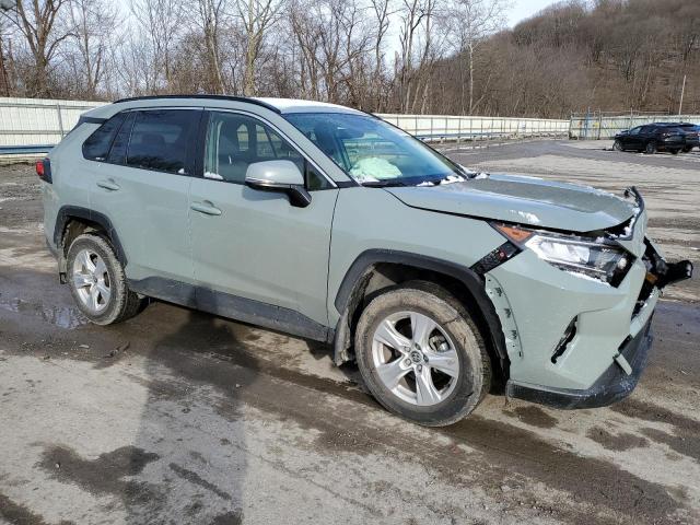 Photo 4 from auction – 2020 TOYOTA RAV4 XLE with VIN JTMP1RFV7LD524889