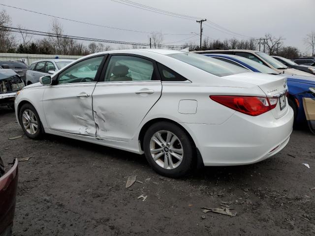 Photo 2 from auction – 2013 HYUNDAI SONATA GLS with VIN 5NPEB4AC6DH727183