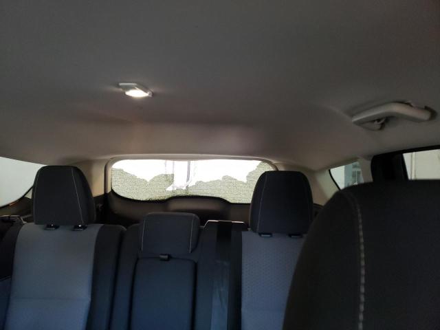 Photo 10 from auction – 2017 FORD ESCAPE SE with VIN 1FMCU0GD3HUD04532