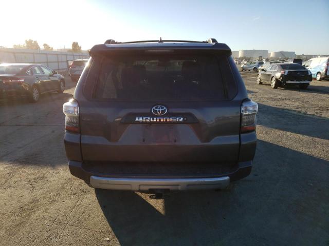 Photo 6 from auction – 2015 TOYOTA 4RUNNER SR with VIN JTEBU5JR2F5253593
