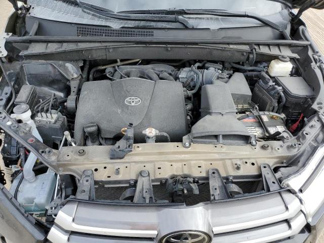 Photo 12 from auction – 2019 TOYOTA HIGHLANDER with VIN 5TDZZRFH6KS293191