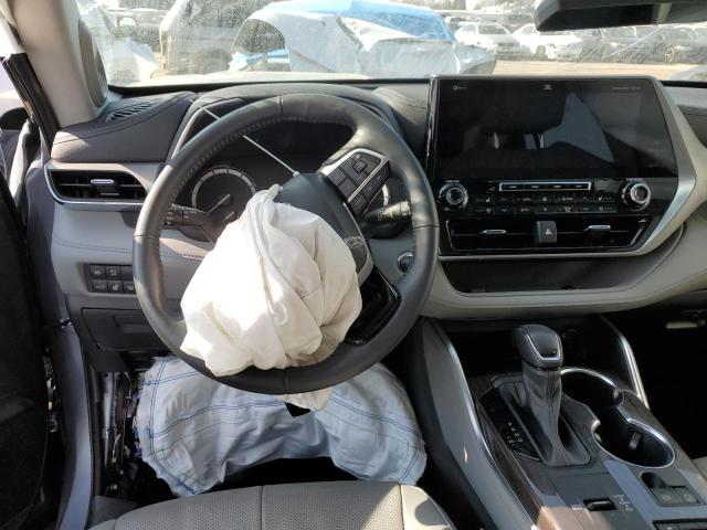 Photo 8 from auction – 2022 TOYOTA HIGHLANDER with VIN 5TDFZRAH9NS095946