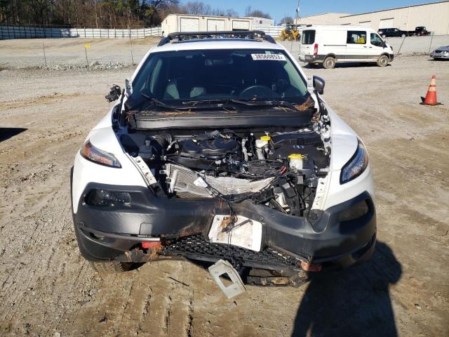 Photo 5 from auction – 2018 JEEP CHEROKEE T with VIN 1C4PJMBX6JD515950
