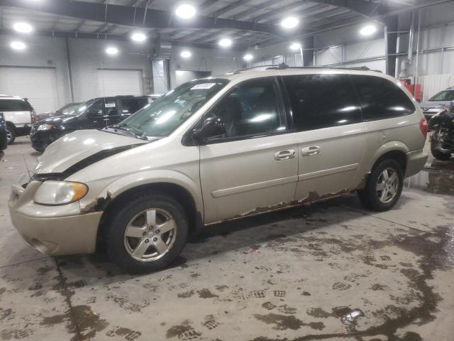 DODGE GRAND CARA 2005 with VIN 2D4GP44L85R168152 - Photo from auction
