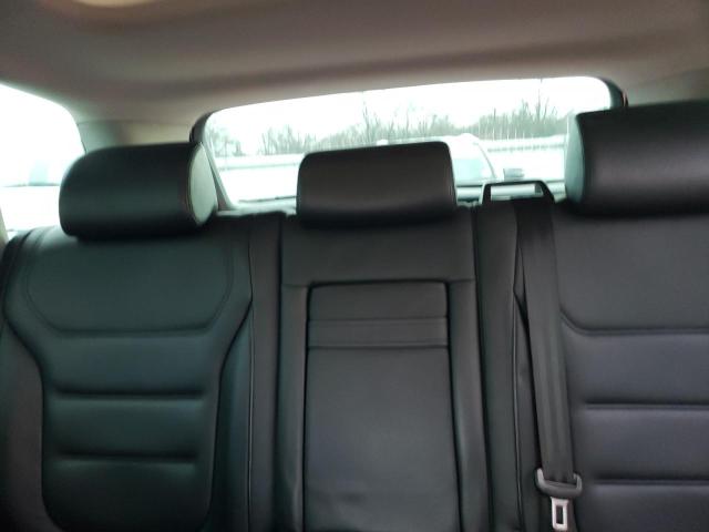 Photo 10 from auction – 2011 VOLKSWAGEN TOUAREG V6 with VIN WVGFF9BP5BD007282