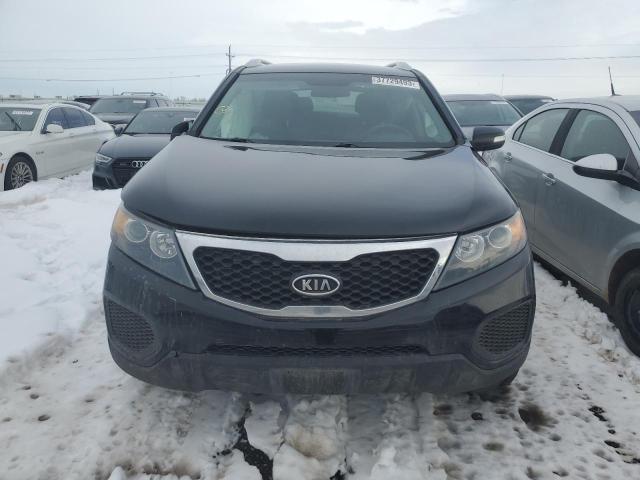 Photo 5 from auction – 2013 KIA SORENTO LX with VIN 5XYKTDA22DG316040