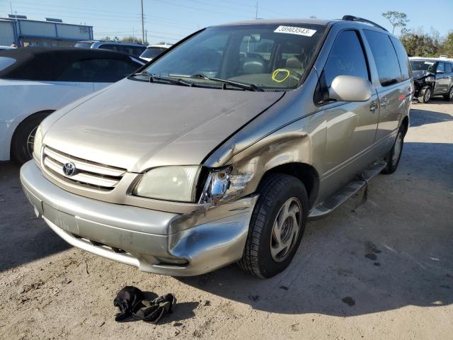 Photo 1 from auction – 2002 TOYOTA SIENNA LE with VIN 4T3ZF13C02U466298