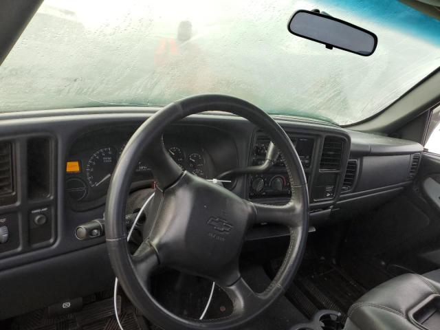 Photo 8 from auction – 2002 CHEVROLET SILVERADO with VIN 1GCEC14VX2Z104762