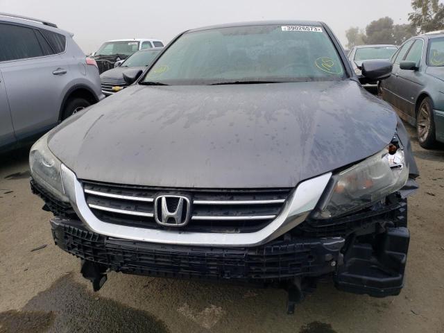 Photo 5 from auction – 2015 HONDA ACCORD SPO with VIN 1HGCR2F51FA050783
