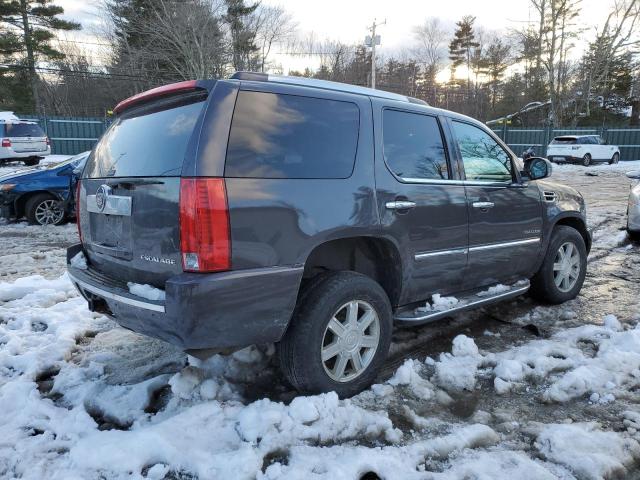 Photo 3 from auction – 2010 CADILLAC ESCALADE with VIN 1GYUKAEFXAR197054