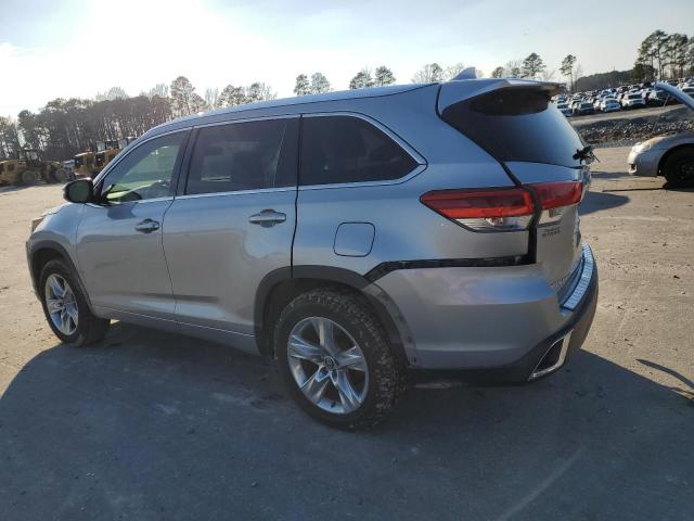 Photo 2 from auction – 2018 TOYOTA HIGHLANDER with VIN 5TDYZRFH3JS242113