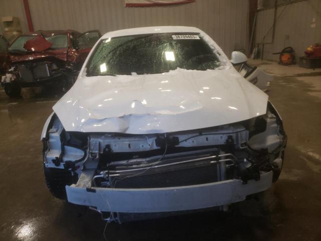 Photo 5 from auction – 2011 BUICK REGAL CXL with VIN W04GN5EC7B1048361