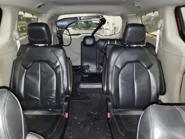 Photo 10 from auction – 2018 CHRYSLER PACIFICA T with VIN 2C4RC1BGXJR149828