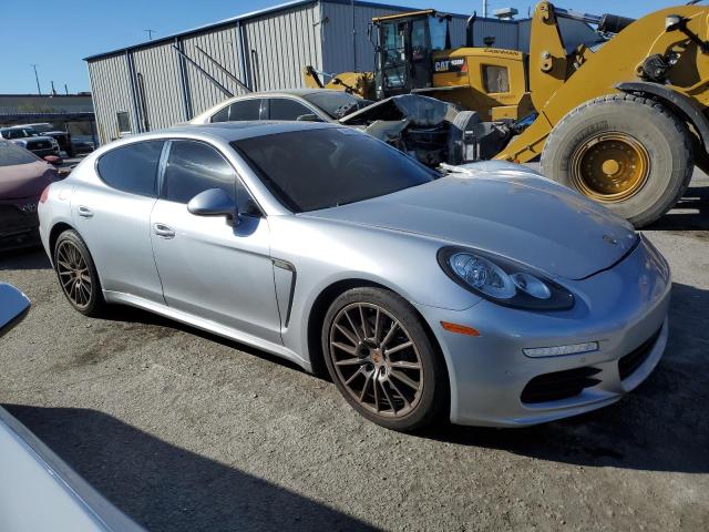 Photo 4 from auction – 2014 PORSCHE PANAMERA 2 with VIN WP0AA2A74EL008875