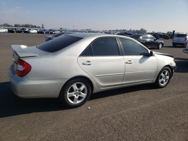 Photo 3 from auction – 2004 TOYOTA CAMRY LE with VIN 4T1BE32K34U884309