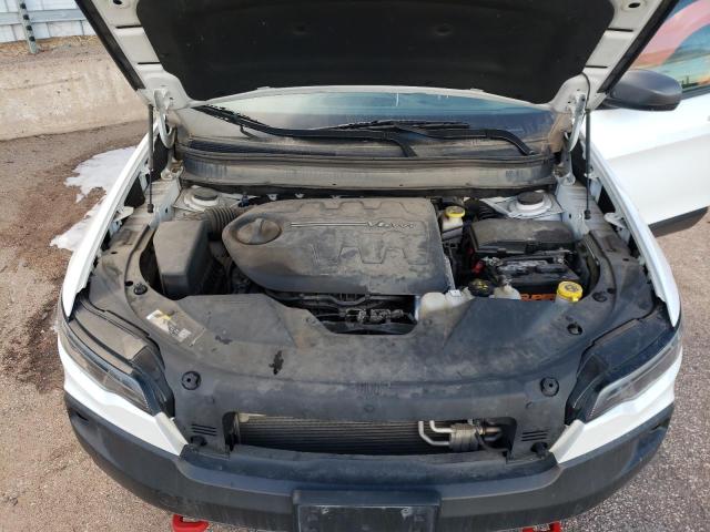 Photo 12 from auction – 2019 JEEP CHEROKEE T with VIN 1C4PJMBX3KD483525