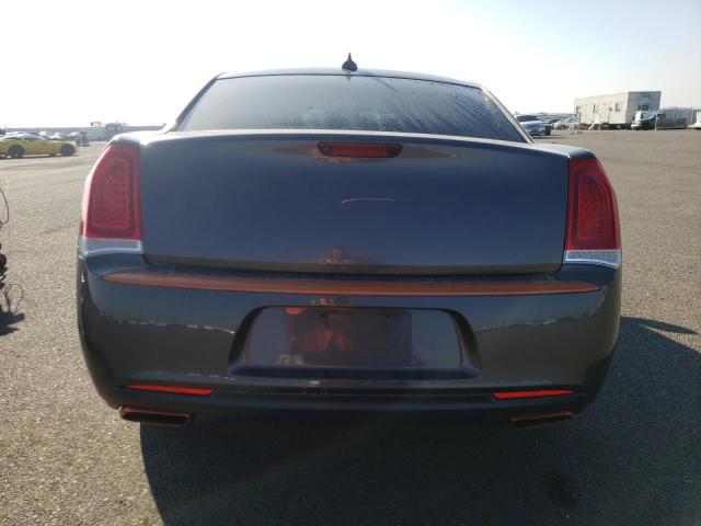 Photo 6 from auction – 2016 CHRYSLER 300 LIMITE with VIN 2C3CCAAG4GH243729