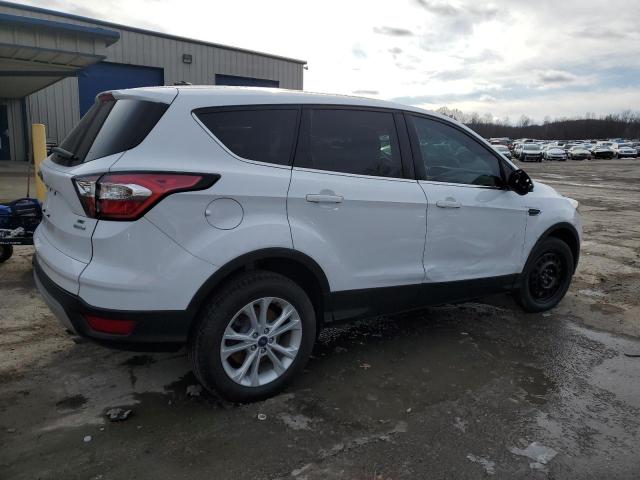 Photo 3 from auction – 2017 FORD ESCAPE SE with VIN 1FMCU0GD3HUD25056