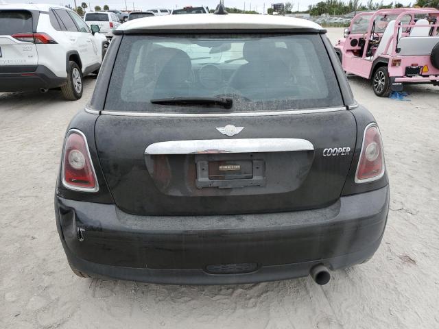 Photo 6 from auction – 2010 MINI COOPER with VIN WMWMF3C57ATZ21704