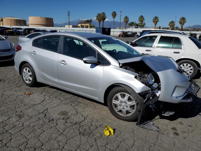 Photo 4 from auction – 2017 KIA FORTE LX with VIN 3KPFL4A73HE025174