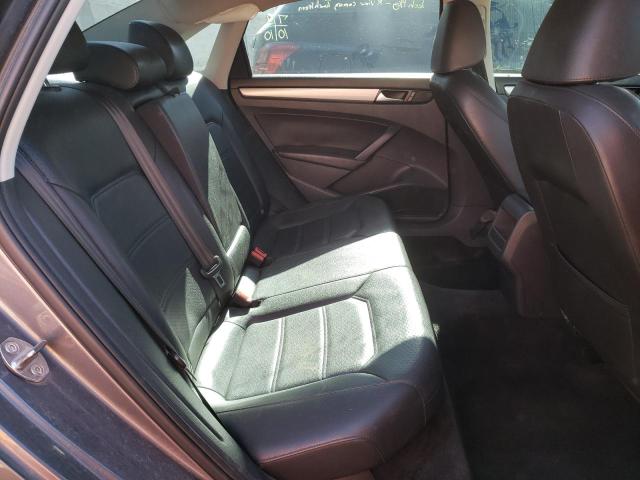 Photo 10 from auction – 2015 VOLKSWAGEN PASSAT S with VIN 1VWAT7A38FC057385