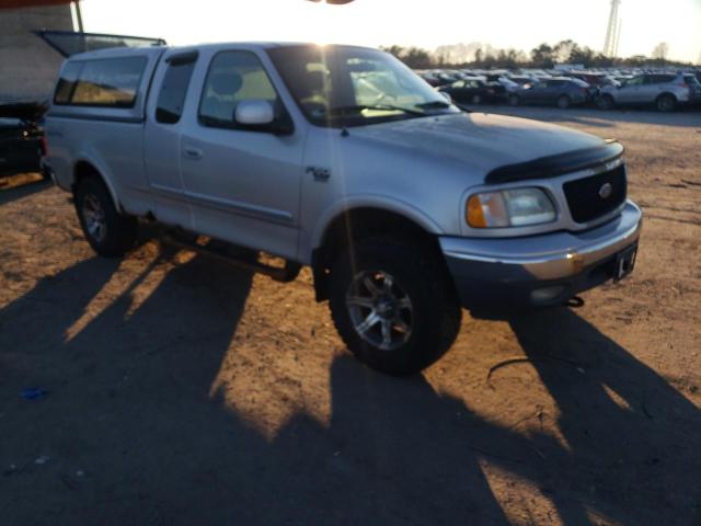 Photo 4 from auction – 2002 FORD F150 with VIN 1FTRX18W32NA52164