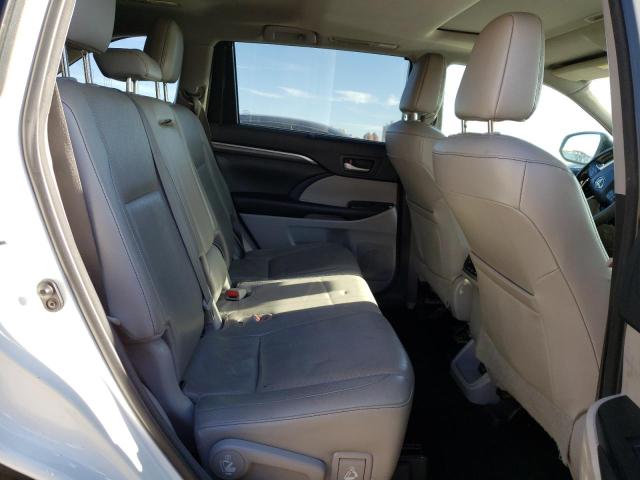 Photo 11 from auction – 2017 TOYOTA HIGHLANDER with VIN 5TDYZRFH2HS212286