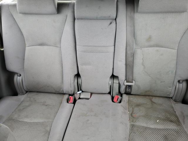 Photo 10 from auction – 2005 TOYOTA HIGHLANDER with VIN JTEEP21A550100974