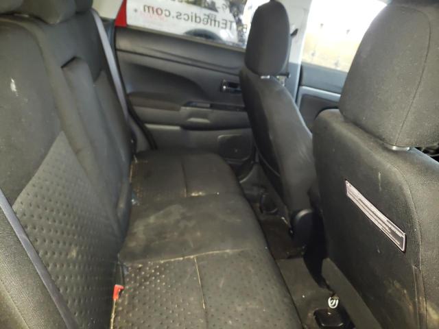 Photo 11 from auction – 2011 MITSUBISHI OUTLANDER with VIN JA4AR4AU2BZ020651