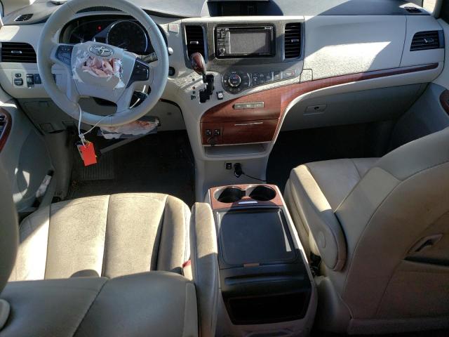 Photo 8 from auction – 2014 TOYOTA SIENNA XLE with VIN 5TDYK3DC7ES448906