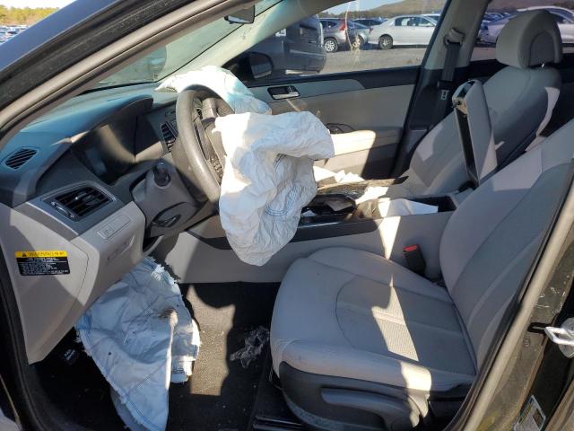 Photo 7 from auction – 2017 HYUNDAI SONATA SE with VIN 5NPE24AF8HH528989