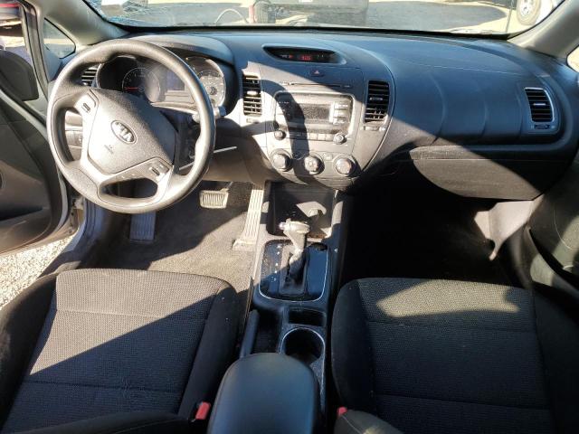 Zdjęcie 8 z aukcji – 2017 KIA FORTE LX z VIN 3KPFK4A73HE129604