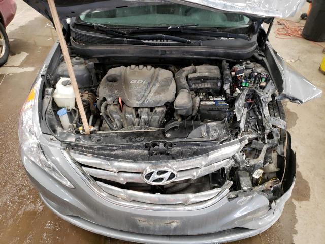 Photo 11 from auction – 2013 HYUNDAI SONATA SE with VIN 5NPEC4ACXDH720847
