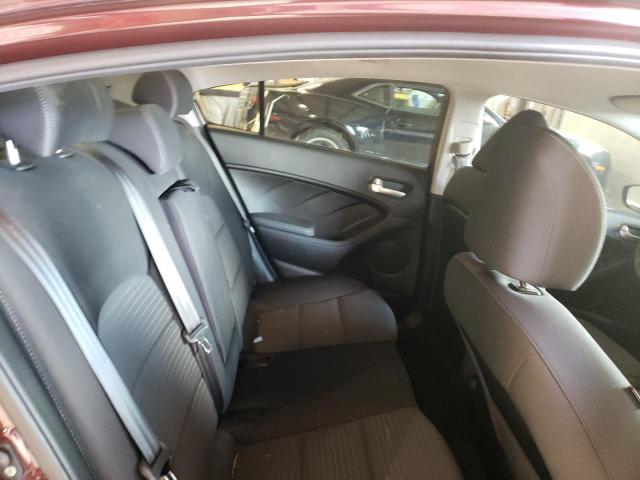 Photo 10 from auction – 2017 KIA FORTE LX with VIN 3KPFL4A7XHE120329