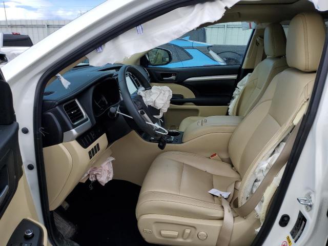 Photo 7 from auction – 2016 TOYOTA HIGHLANDER with VIN 5TDJKRFH5GS300107